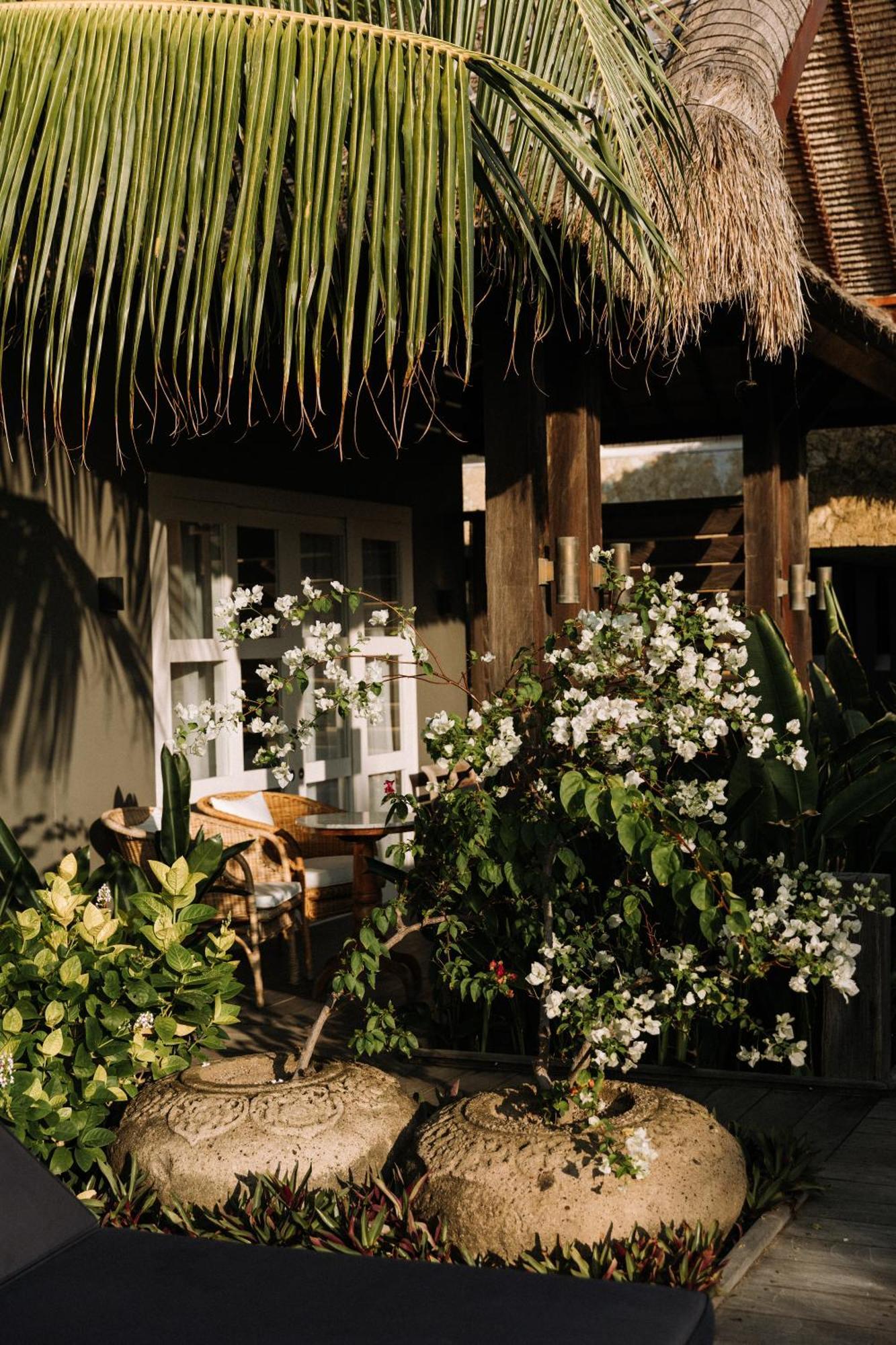 Meno House - Adults Only Hotel Gili Meno Exterior photo