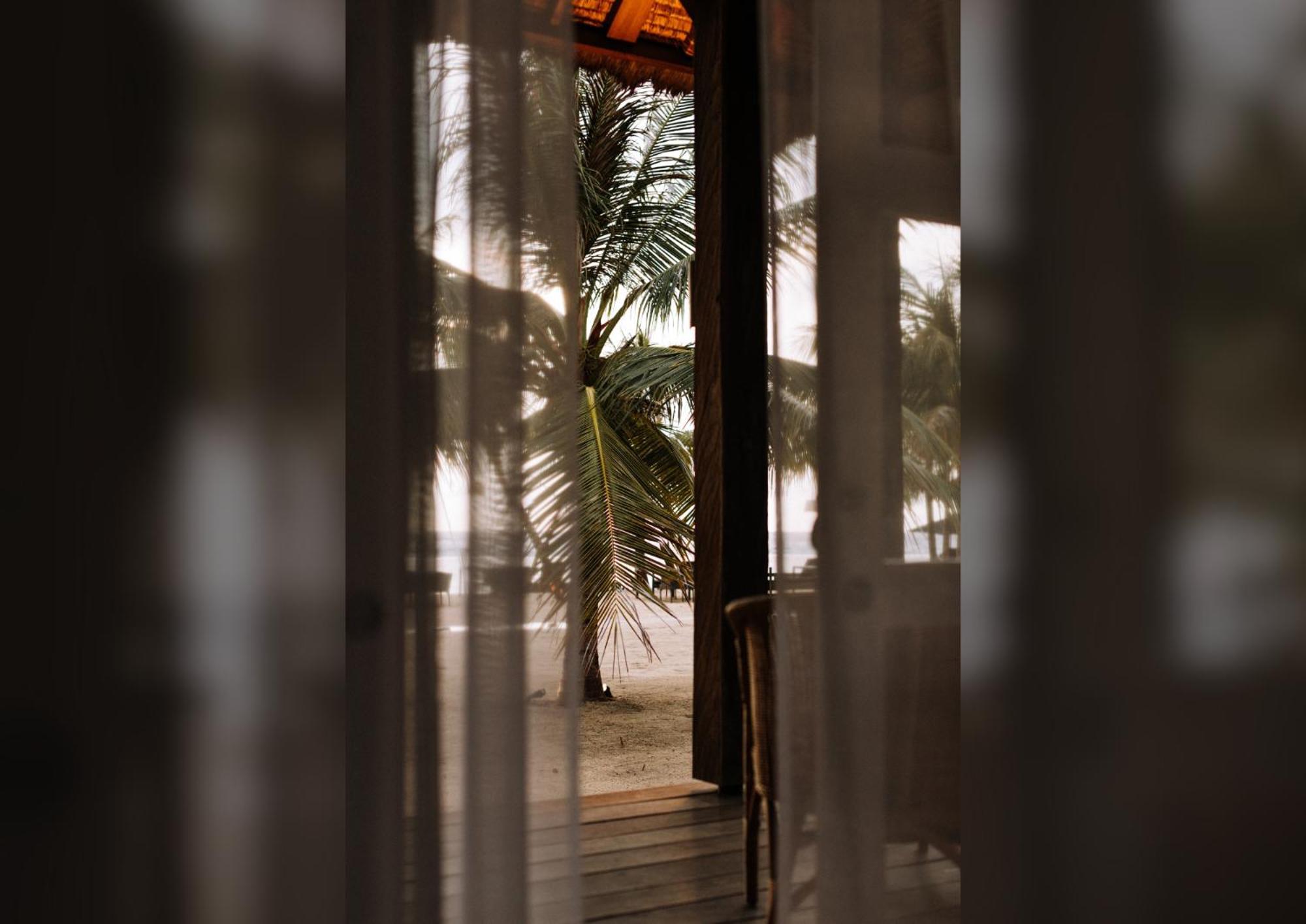 Meno House - Adults Only Hotel Gili Meno Room photo