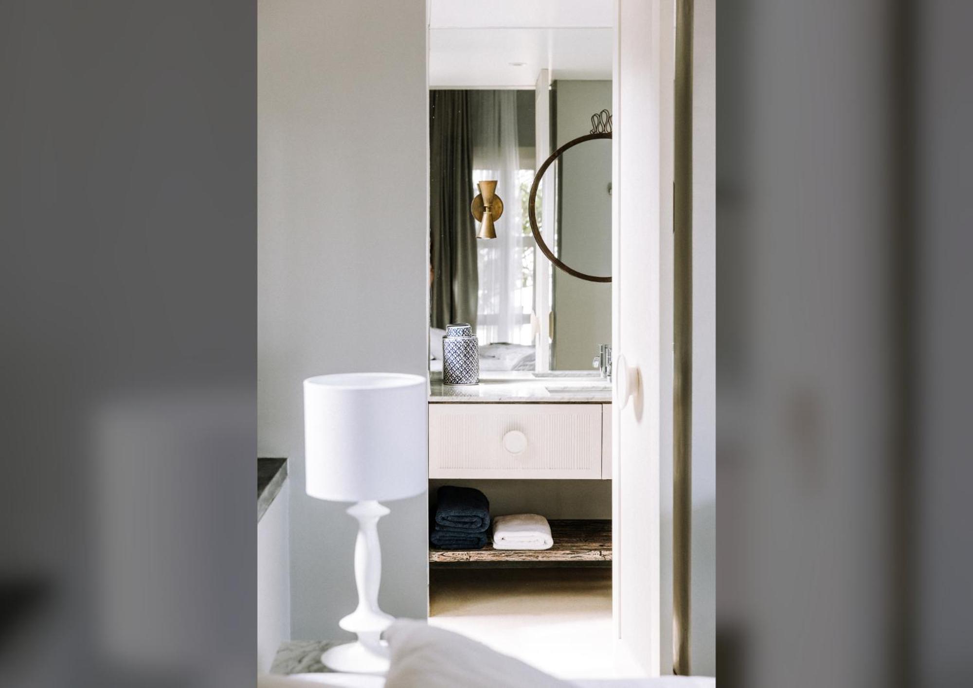 Meno House - Adults Only Hotel Gili Meno Room photo